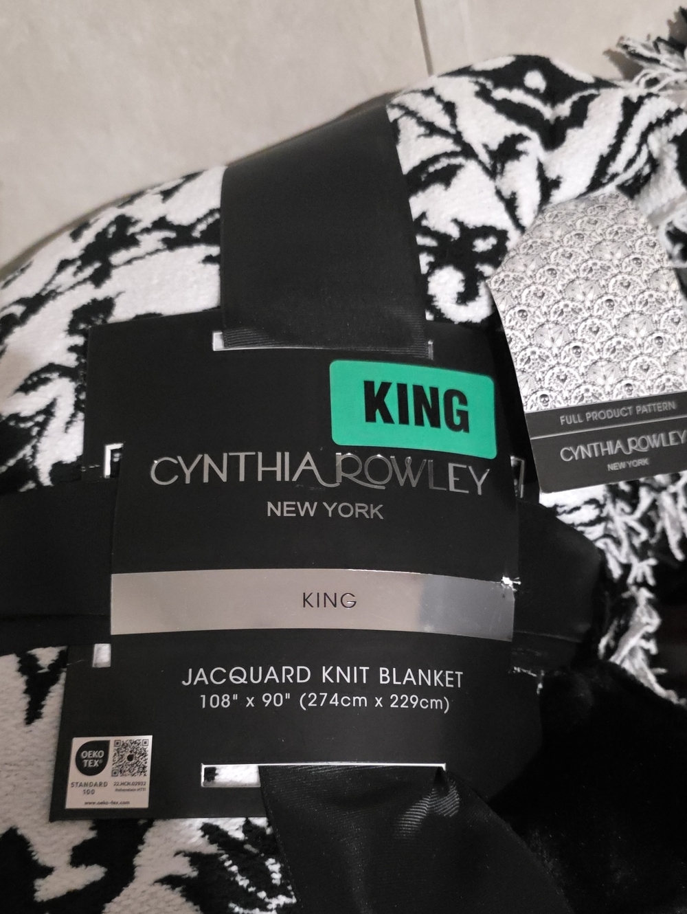 Cynthia Rowley Skulls & Spiders Black & White Jacquard Knit Blanket